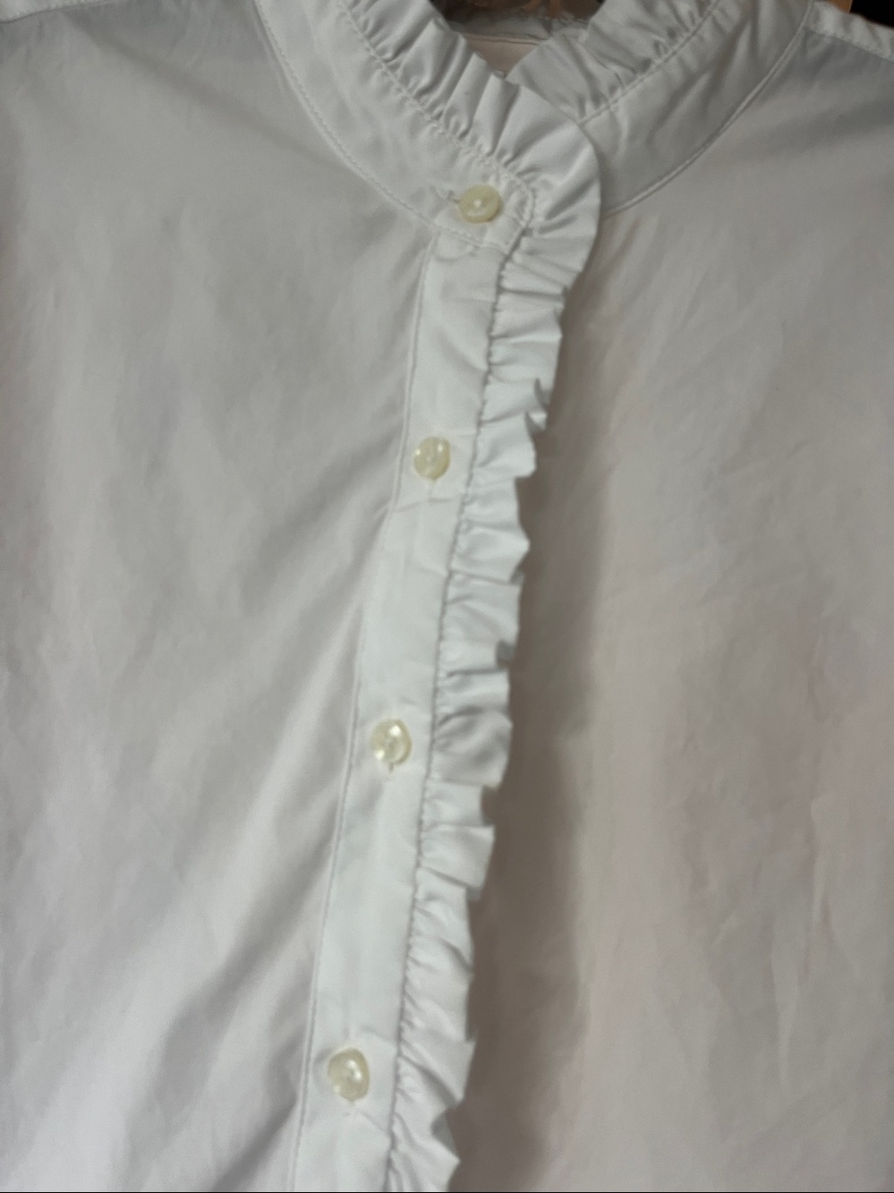 Trovata Birds of Paradis Breezy Ruffle Collar Henley Cotton Blouse - Picture 9 of 17